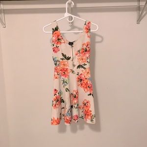 Rue 21 XS floral dress